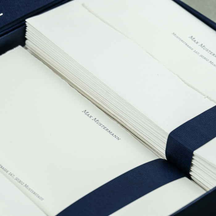 Personalisierbare Briefpapier Kassette | Edles Bütten Papier | 60 Stück | taupe
